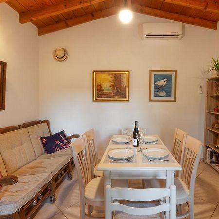 فيلا كاسيوبيفي Alesia'S House المظهر الخارجي الصورة
